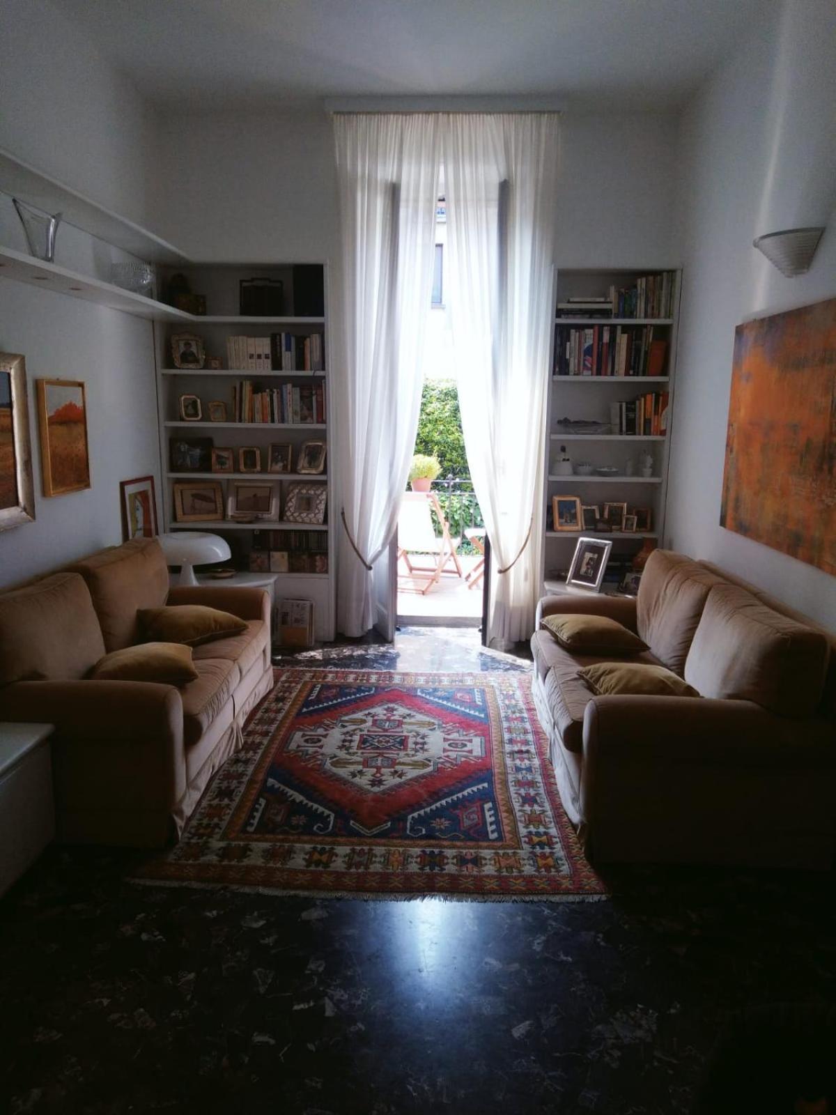 Casa Mari - Free Secure Parking, Breakfast, Private Bathroom, Wifi, Garden, Aircon Milan Exterior photo