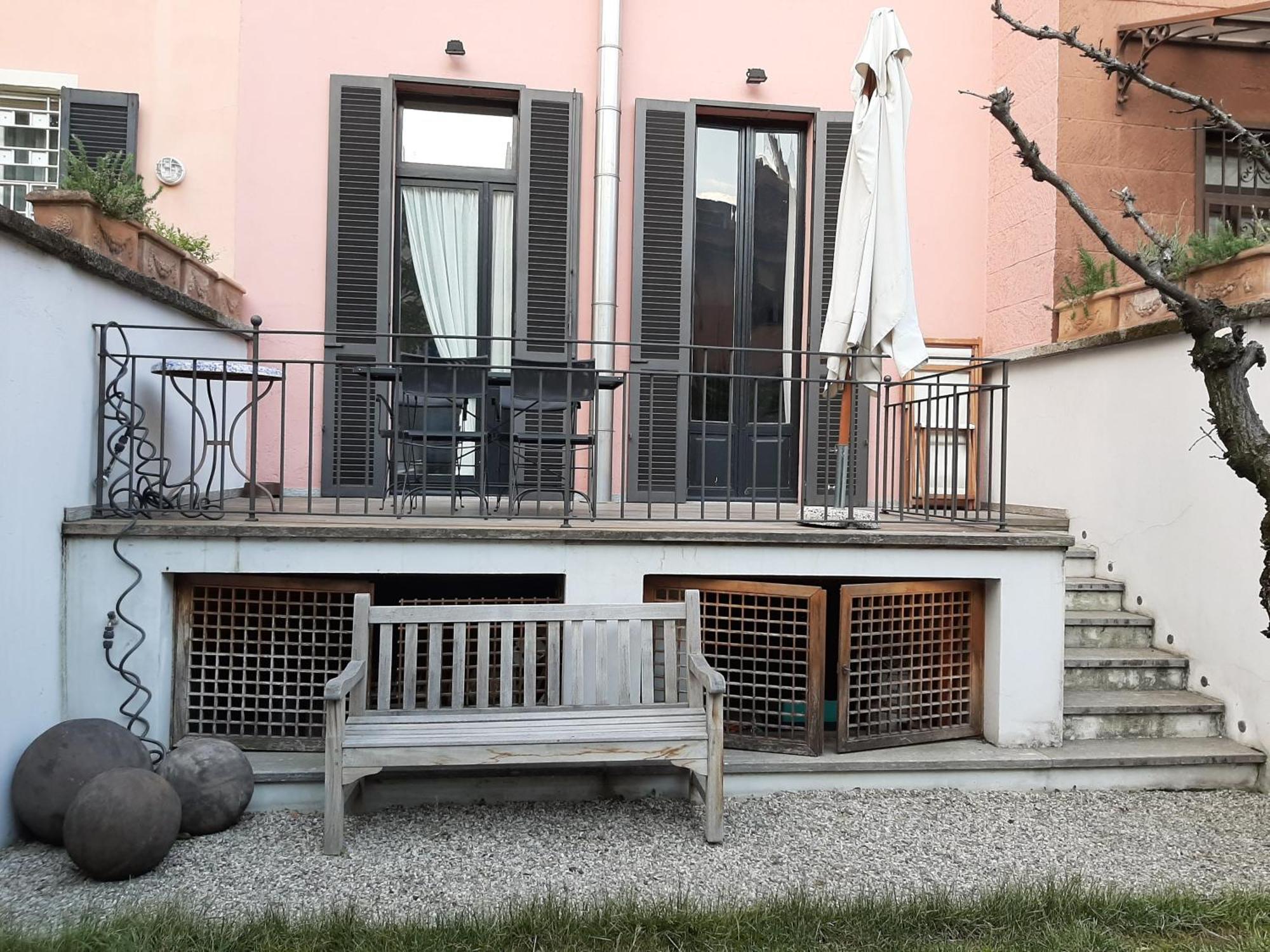 Casa Mari - Free Secure Parking, Breakfast, Private Bathroom, Wifi, Garden, Aircon Milan Exterior photo